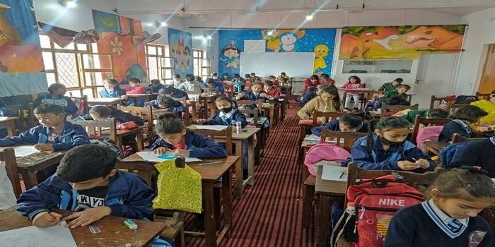 गाँधी जयंतीके अवसर पर छात्र - छात्राओं के मध्य चित्रकला प्रतियोगिता का आयोजन body image