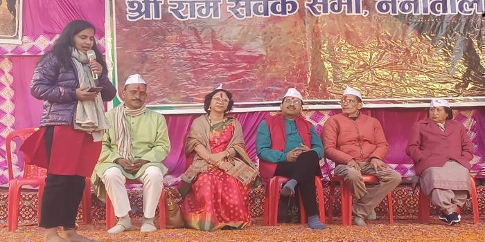 २७ वाँ फागोत्सव: बालकलाकारों ने दी मनमोहक प्रस्तुति body image