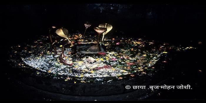 - "जितने कंकर, उतने शंकर"** आज है सावन का चौथा सोमवार, पार्थिव पूजा का विशेष महत्व body image