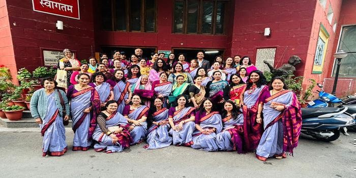 Nainital:संघर्षशील माताओं को मिला सम्मान, स्लोगन प्रतियोगिता में साक्षी नेगी रही प्रथम body image