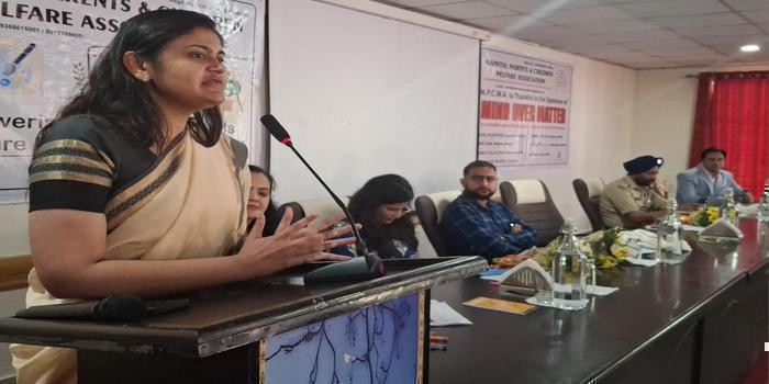 नैनीताल में नशा मुक्ति पर कार्यशाला, युवाओं के सशक्तिकरण और मानसिक स्वास्थ्य पर जोर body image