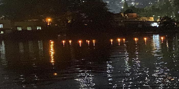 नैना देवी मंदिर में दर्शन को आयी महिला की सोने की चैन ग़ायब body image