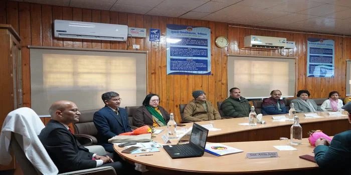 कुमाऊँ विश्वविद्यालय में अकादमिक कार्यों की समीक्षा  ,राष्ट्रीय शिक्षा नीति पर विशेष जोर