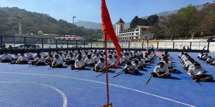 चैत्र शुक्ल प्रतिपदा विक्रमी संवत 2082 और डॉ. हेडगेवार की जयंती पर संघ ने निकाला पथ संचलन