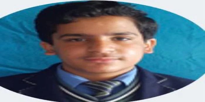 सक्षम खन्ना ने ICSE परीक्षा में 91.2%  हर्षिता लोहनी ने 95.4% अंक लाकर बढ़ाया नैनीताल का मान