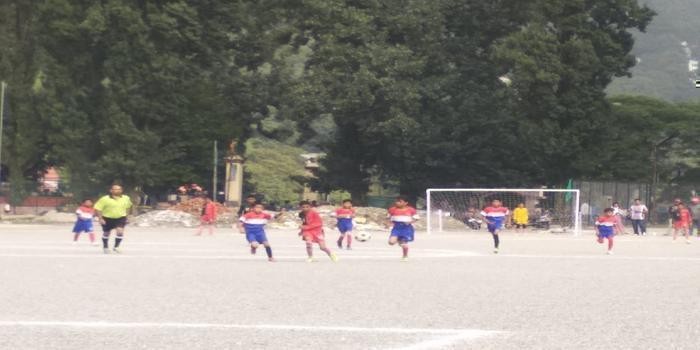 नैनीताल में बच्चों की इंडिपेंडेंस कप फुटबॉल प्रतियोगिता शुरू body image