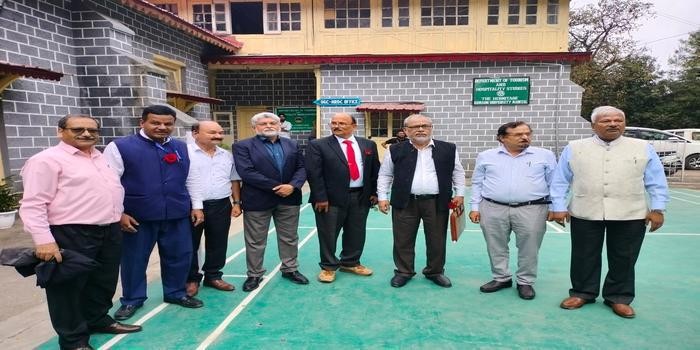 भीमताल परिसर में नैक पीयर टीम ने अकादमिक एवं प्रशासनिक गतिविधियों का किया निरीक्षण body image