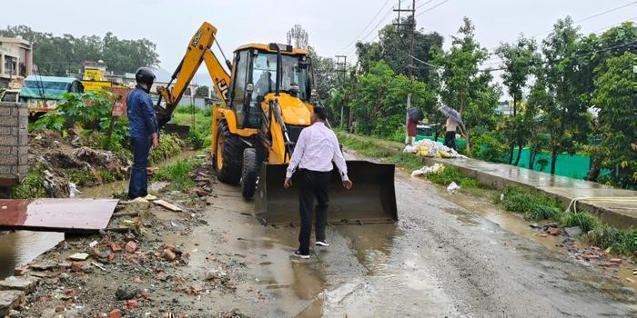 भारी बारिश की चेतावनी, प्रशासन हाई अलर्ट पर body image