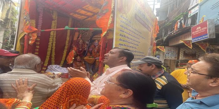 श्रीराम संदेश संकल्प शोभा यात्रा पहुंची  नैनीताल,हनुमान चालीसा , भजनों से यात्रा का भव्य स्वागत हुआ body image
