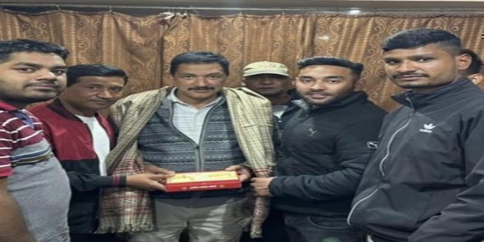 एनएसयूआई के 52वें स्थापना दिवस पर डा. अखिलेश भट्ट और मनमोहन कनवाल सम्मानित body image