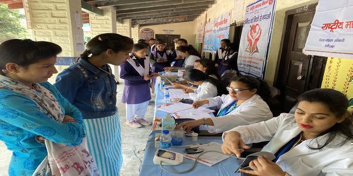 स्वर्गीय प्रशांत दीक्षित की दूसरी पुण्यतिथि पर नैनीताल के पत्रकारों ने किया स्वास्थ्य शिविर का आयोजन body image