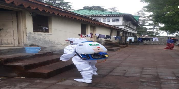 नैनीताल शहर  के कई क्षेत्रों में हुआ सेनिटाइजेशन body image