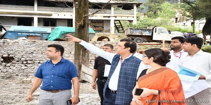 नैनीताल में शत्रु संपत्ति संबंधी बैठक संपन्न body image