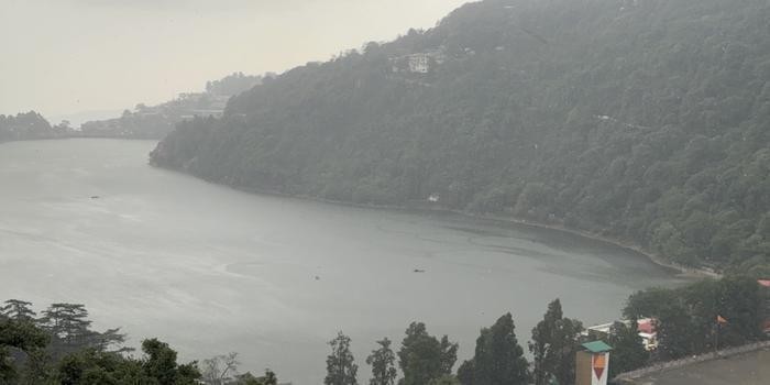 अभी अभी नैनीताल में तेज बारिश के साथ ओलावृष्टि शुरू body image