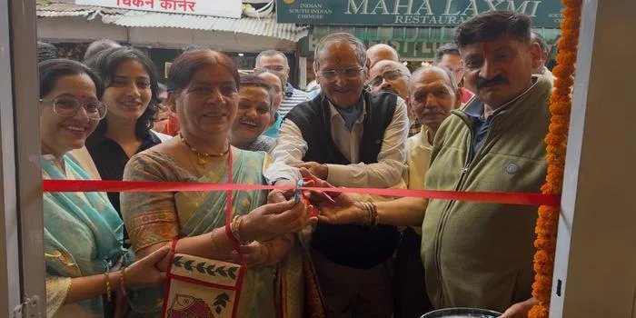 नैनीताल में ‘कैफ़े ठंडी’ का भव्य शुभारंभ, स्वाद और सादगी का अनूठा संगम सरस्वती रेस्टोरेंट की नई शाखा