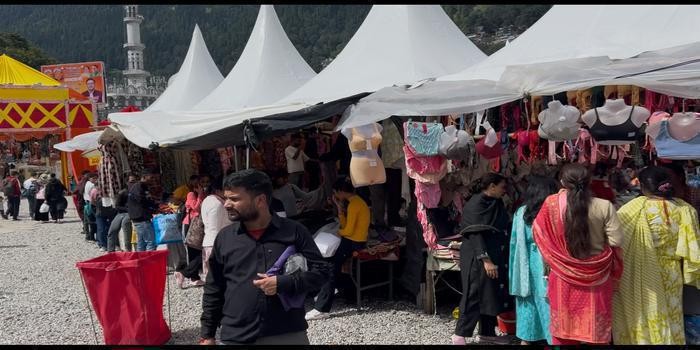 नैनीताल नंदा देवी महोत्सव में उमड़ा जनसैलाब, श्रद्धा और उल्लास का अनोखा संगम body image