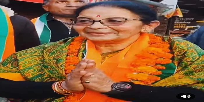 नैनीताल:कॉंग्रेस पार्टी की प्रत्याशी सरस्वती खेतवाल के प्रचार ने पकड़ा जोर