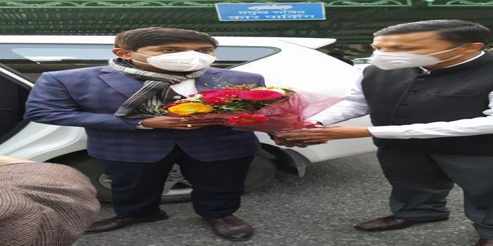 एन आईओ एस डी एल एड टीईटी शिक्षक महासंघ की कार्यकारिणी ने की शिक्षा सचिव हे मुलाकात