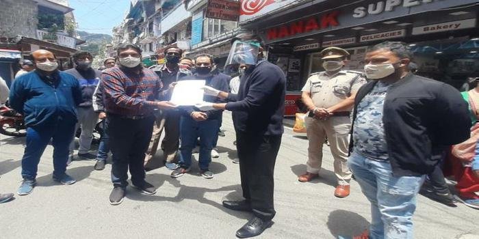 लाकडाउन को बढ़ाने  से नाराज, मुख्यमंत्री को भेजा पत्र