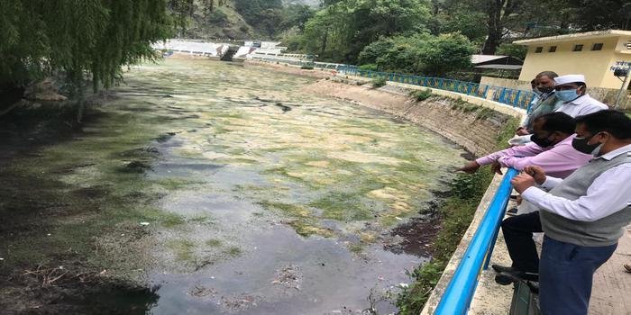 गंदगी से लबालब पर्यटक स्थल सरिताताल