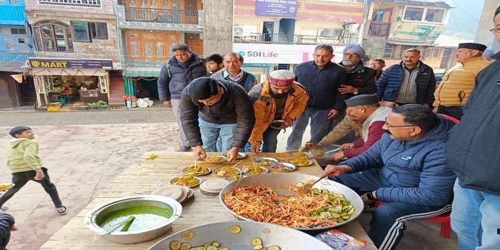 श्री राम सेवक सभा द्वारा खिचड़ी महाभोग का आयोजन,बसंत पंचमी पर होगा सामूहिक उपनयन संस्कार