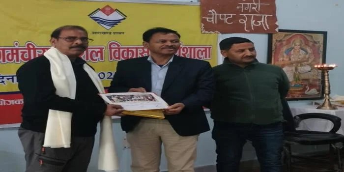 भीमताल में पांच दिवसीय रंगमंचीय कौशल विकास कार्यशाला सम्पन्न  शिक्षकों ने दी रंगमंचीय प्रस्तुति