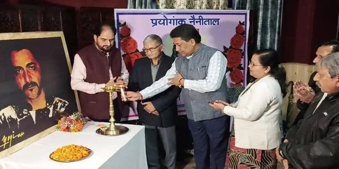 बालीवुड अभिनेता  स्व. निर्मल पांडे के जन्मोत्सव पर "मातादीन चाँद पर” हास्य नाटक का मंचन