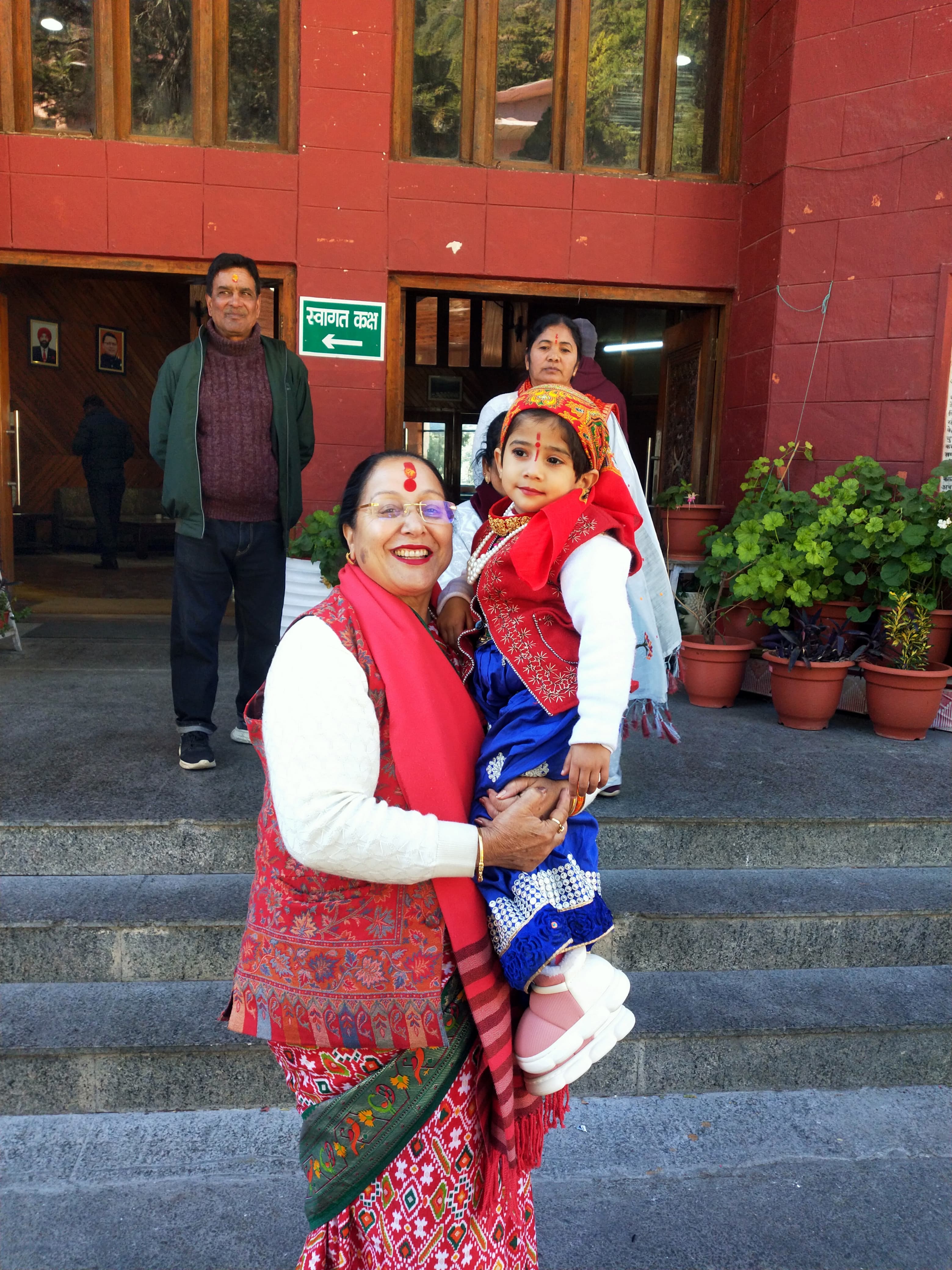 संयुक्त कर्मचारी महासंघ केएमवीएन की नवनियुक्त कार्यकारिणी का शपथ ग्रहण समारोह संपन्न body image 1