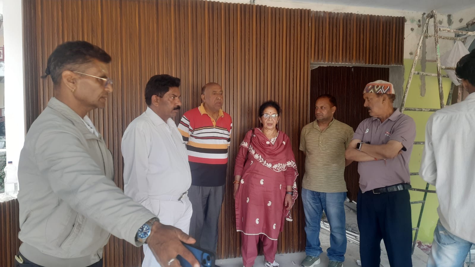 100वीं ट्रेड्स कप हॉकी प्रतियोगिता की तैयारियों में जुटा DSA, नगर पालिका अध्यक्ष ने किया निरीक्षण body image 1