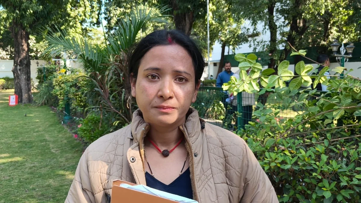 जनसुनवाई में आयुक्त दीपक रावत सख्त — भूमि विवाद, धोखाधड़ी और अवैध कब्जे पर तत्काल कार्रवाई body image 2