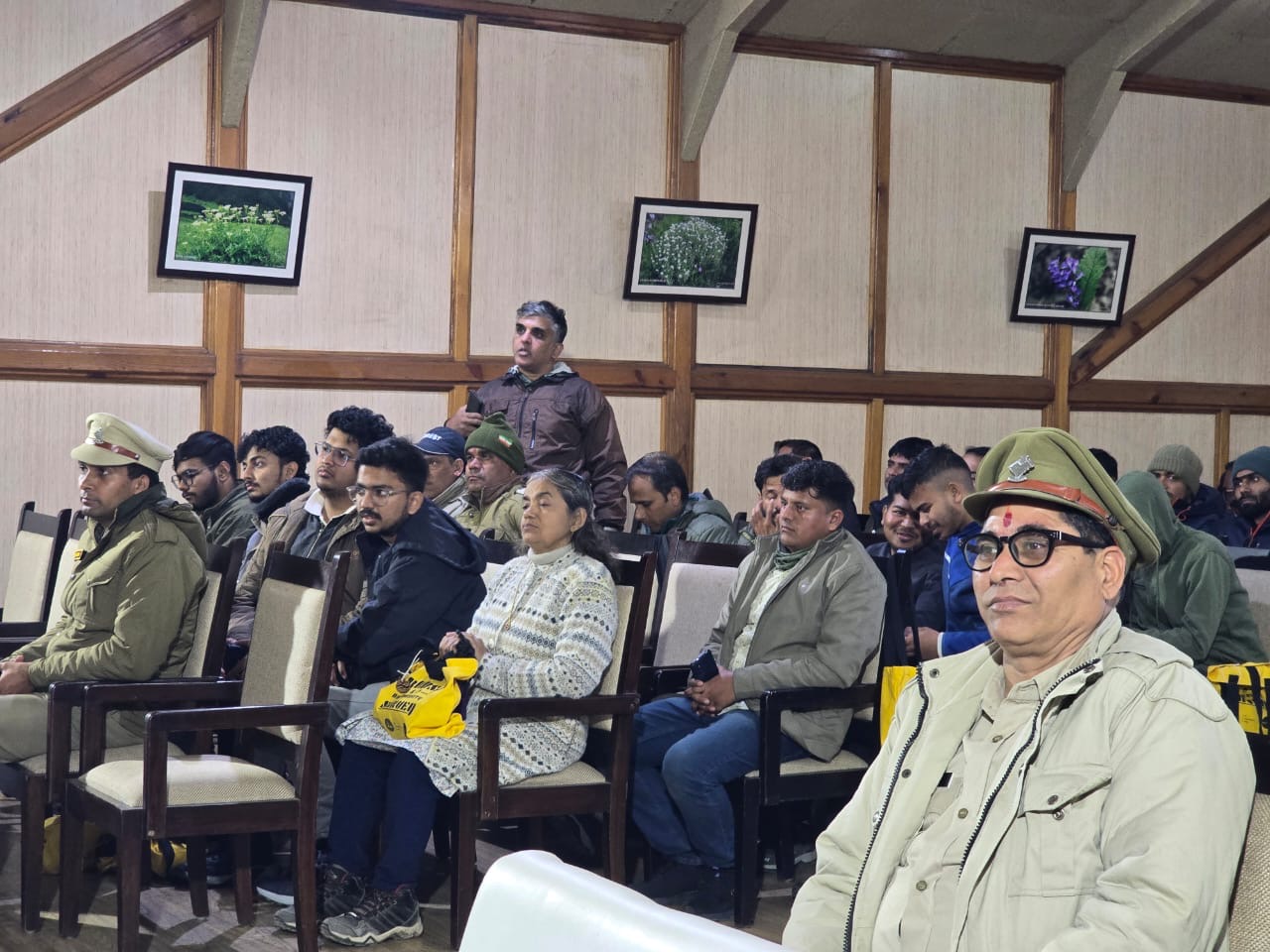 नैनीताल चिड़ियाघर में हिमालयन बर्ड कंज़र्वेशन वीक की शुरुआत body image